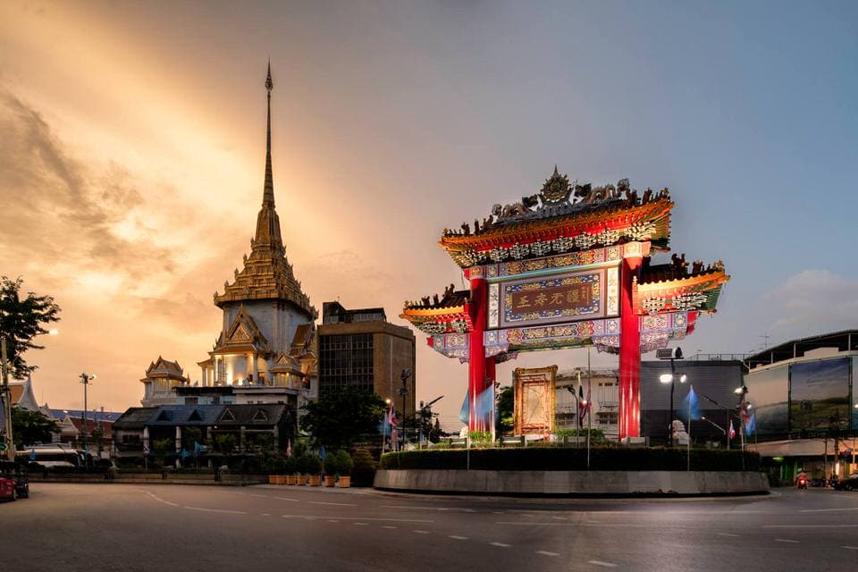 Odeon Circle Chinatown Bangkok during sunset